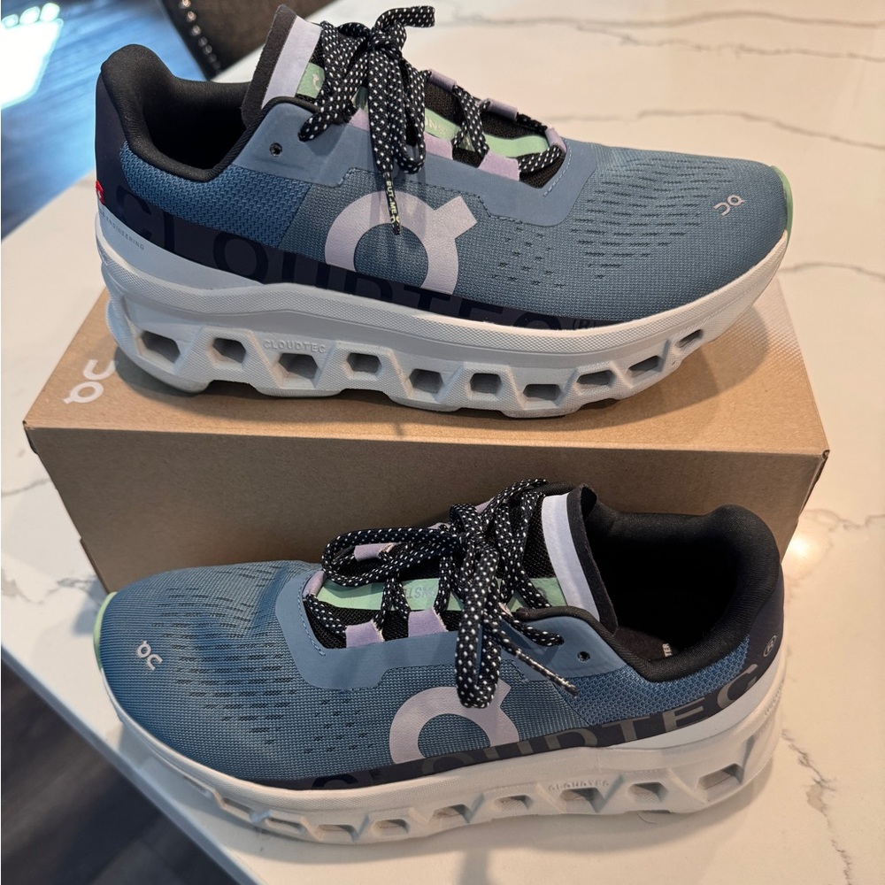 Women’s On Cloudmonster Sneakers